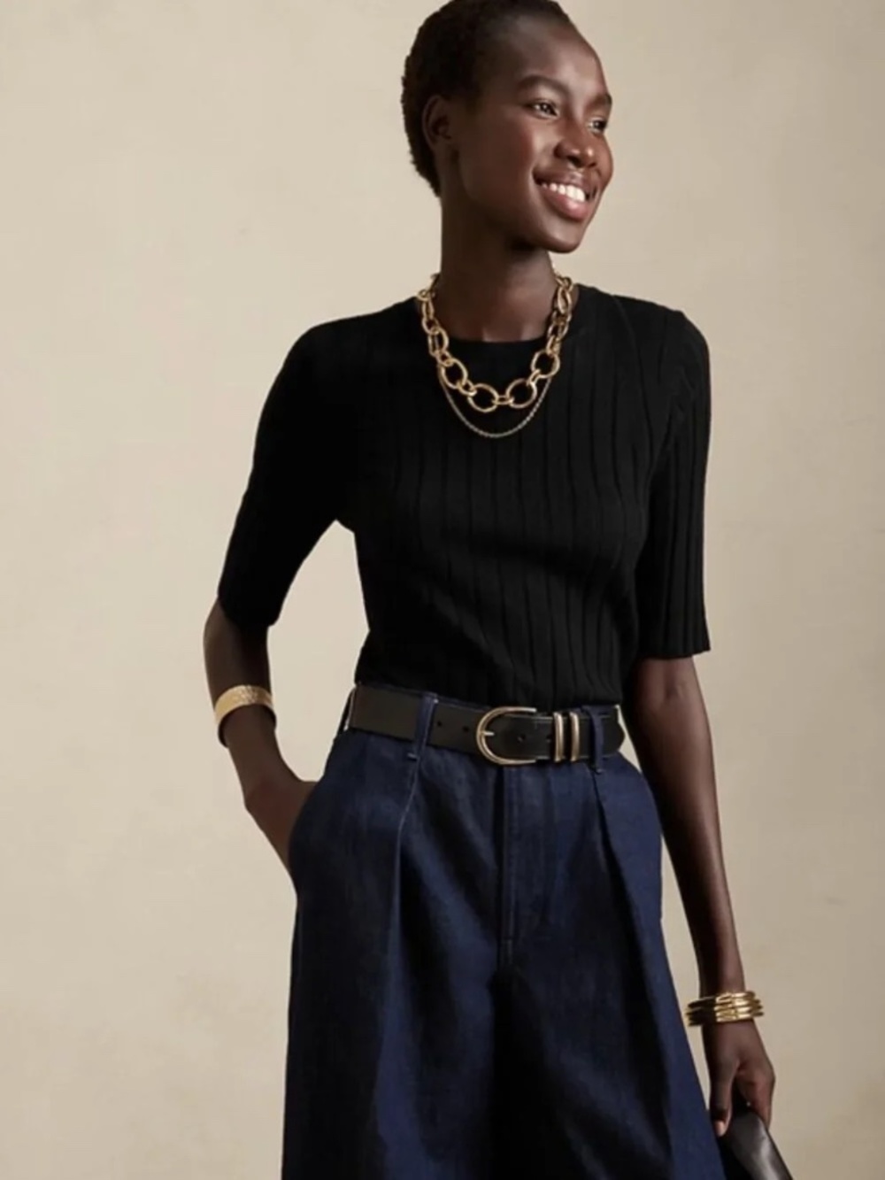 Banana Republic Petite Black Elbow Sleeve Sweater in XSP